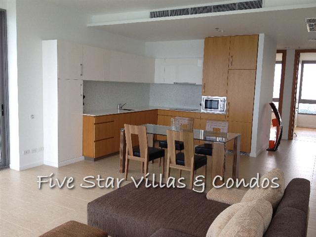 Condominium for rent at Wong Amat Northpoint showing the dining kitchen area